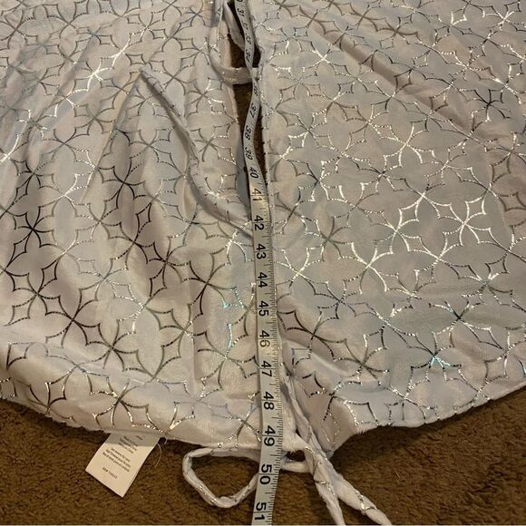 White fleece modern silver print Christmas Tree Skirt Round 49” Holiday Decor - Picture 2 of 8